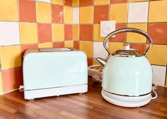 L'eclatant, Lumineux, Centre-ville Руайян